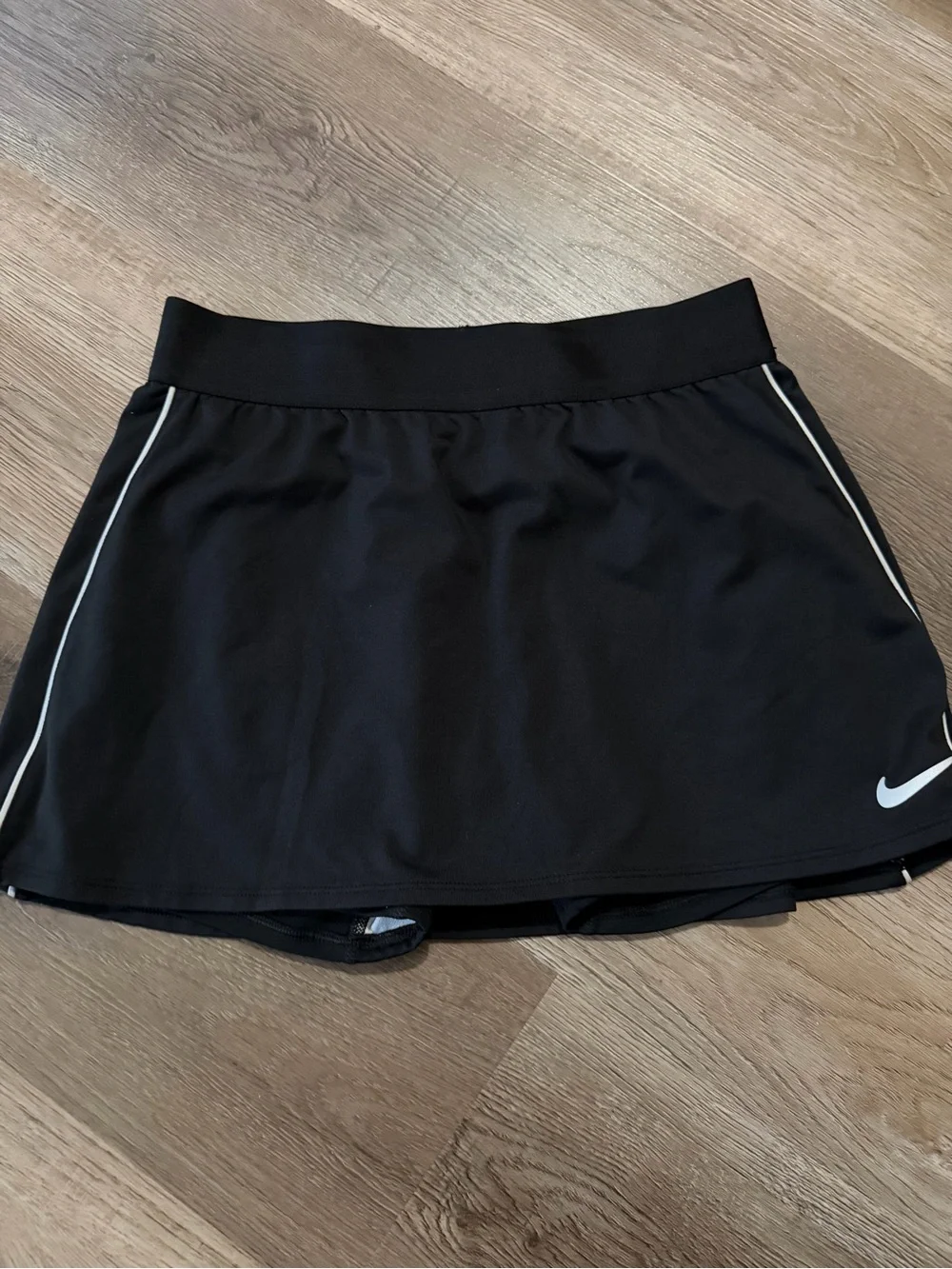Nike court dri